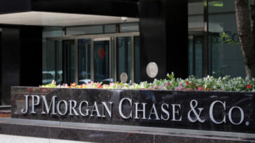 jpmorgan-to-provide-wealthy-clients-access-to-bitcoin-funds