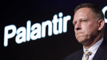 palantir-to-accept-bitcoin-for-services,-considers-keeping-btc-on-its-balance-sheet