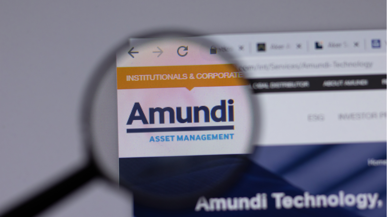 amundi-executive-pascal-blanque-calls-cryptocurrencies-a-farce