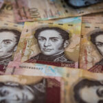 venezuela-to-slash-six-zeros-from-its-currency-to-facilitate-payments