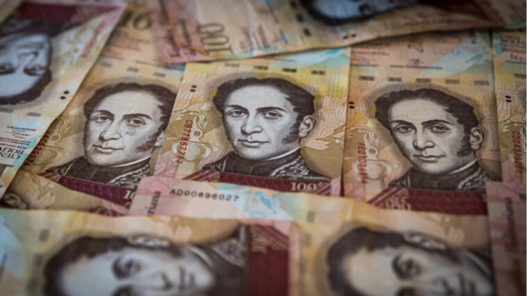 venezuela-to-slash-six-zeros-from-its-currency-to-facilitate-payments
