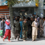 bank-runners-in-afghanistan-see-no-cash,-sought-to-flee-the-country-after-taliban-takeover