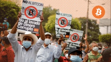 el-salvador’s-bitcoin-adoption-met-with-small-protests