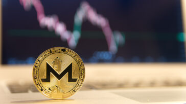 biggest-movers:-xmr-moves-to-5-week-high,-despite-crypto-selloff