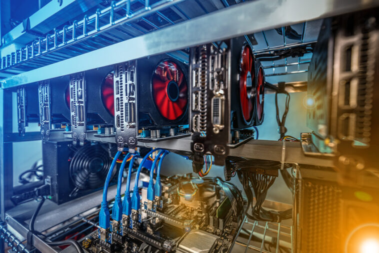 bitcoin-mining-will-lower-retail-electricity-rates-in-the-long-term:-expert