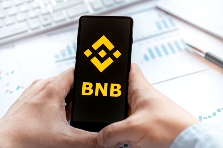 is-bnb-attractive-as-it-battles-$274?