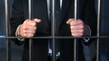 ex-coinbase-manager’s-brother-sentenced-to-prison-in-crypto-insider-trading-case
