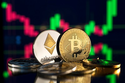 btc-and-eth-hold-onto-support-as-vc-exec-maintains-bullish-prediction