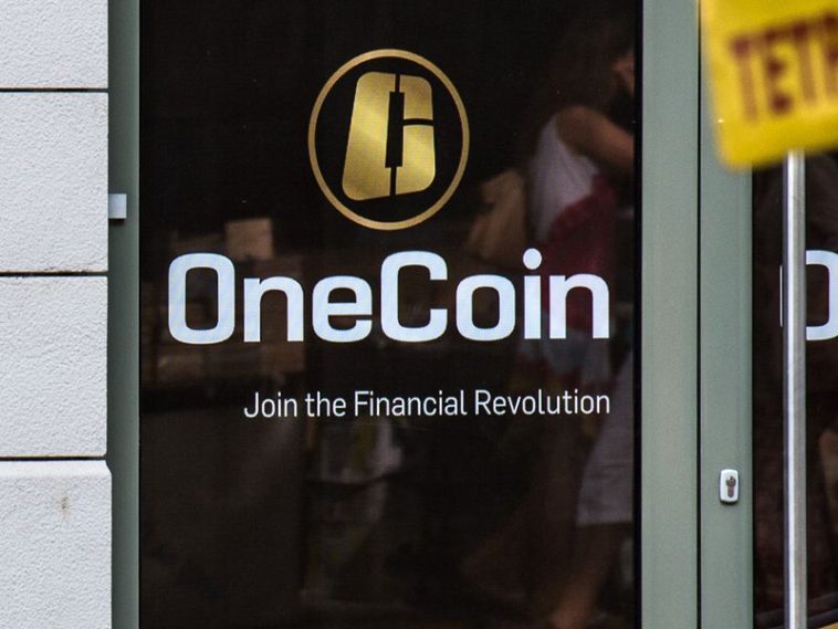 onecoin’s-legal-head-charged-in-fraud-extradited-to-us.