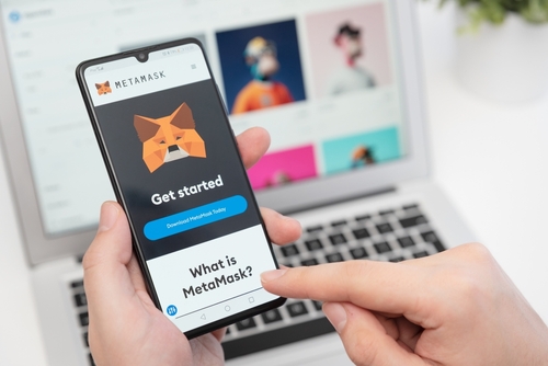 metamask-institutional-launches-a-staking-marketplace