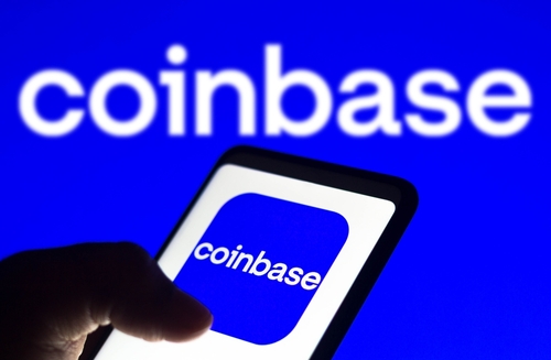 coinbase-sues-sec,-ark-invest-buys-$8.6m-in-coinbase-stock