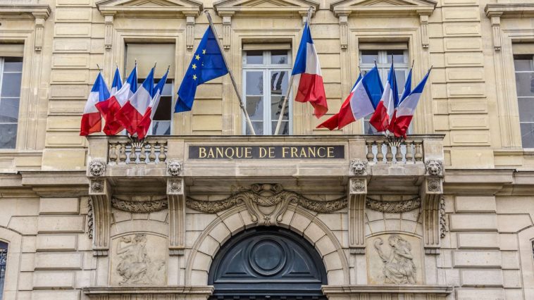 crypto-conglomerates-should-be-regulated,-mica-2-needed,-bank-of-france-governor-says