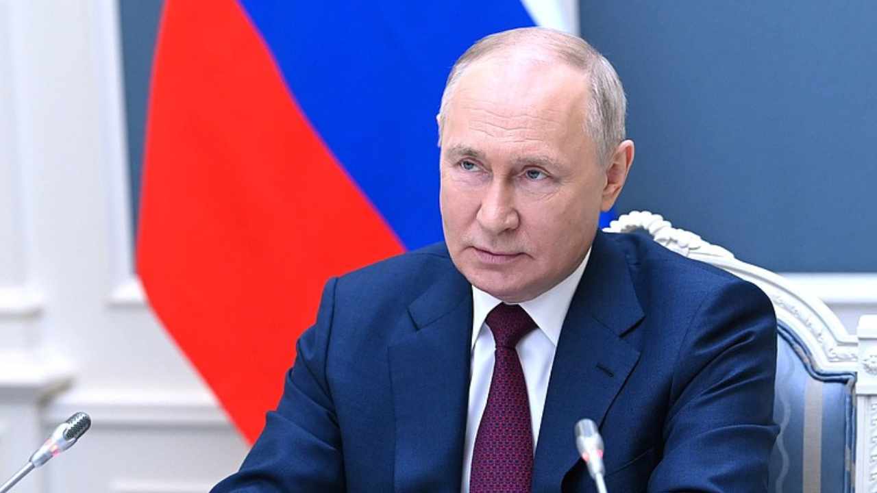 putin-warns-of-increased-financial-crisis-risk-—-says-russia-is-being-subjected-to-hybrid-war